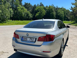 BMW 5 Series foto 4