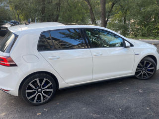 Volkswagen Golf foto 6