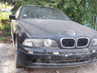 BMW 5 Series foto 3