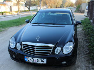 Mercedes E Class foto 1