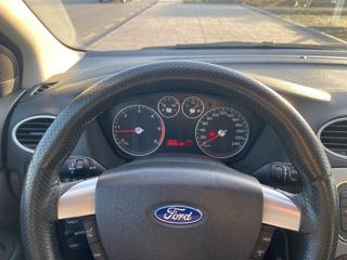 Ford Focus foto 7