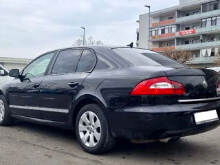 Skoda Superb foto 4