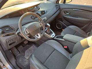 Renault Scenic foto 8