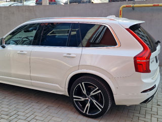 Volvo XC90 foto 10