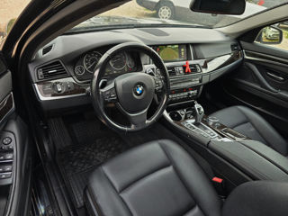 BMW 5 Series foto 8