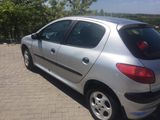 Peugeot 206 foto 7