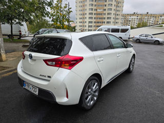 Toyota Auris foto 3