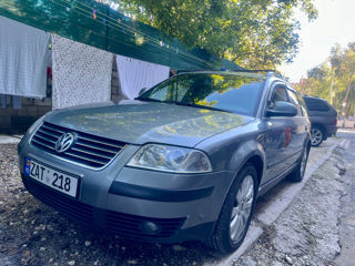 Volkswagen Passat foto 2