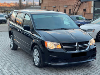 Dodge Grand Caravan foto 3