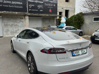 Tesla Model S foto 5