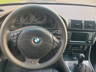 BMW 5 Series foto 6