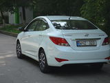 Hyundai Solaris foto 7