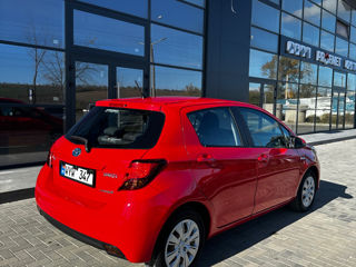 Toyota Yaris foto 9