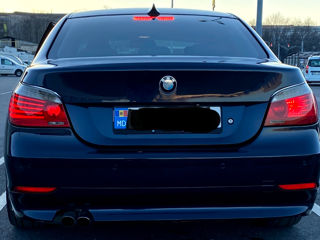 BMW 5 Series foto 5