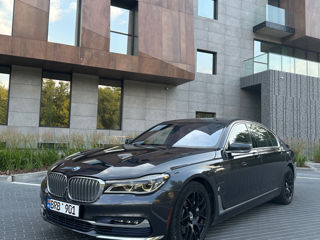 BMW 7 Series foto 1