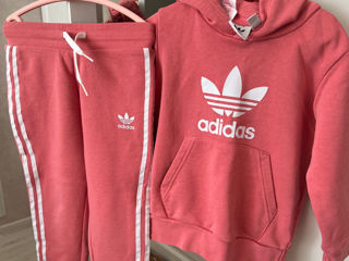 Costum adidas