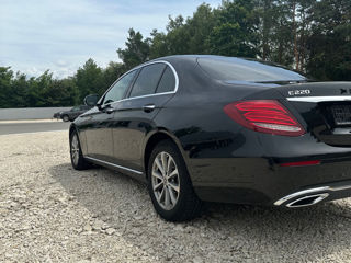 Mercedes E-Class foto 4