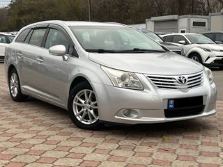 Toyota Avensis foto 5