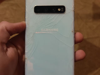 Vând Samsung S10 cu ecranul mort foto 4