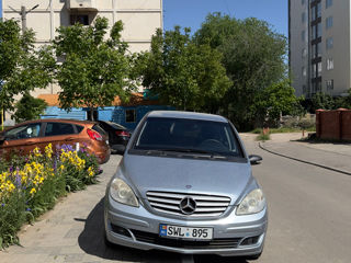 Mercedes B-Class foto 8