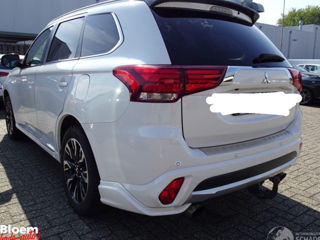 Mitsubishi Outlander foto 4