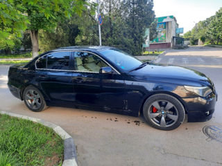 BMW 5 Series foto 5