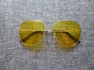 Ochelari galbeni, totul e colorat frumos / Очки-ощущение солнца-в красивых цветах foto 1