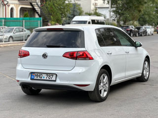 Volkswagen Golf foto 6