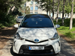 Toyota Prius + foto 1