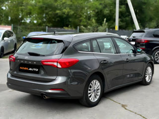 Ford Focus foto 4