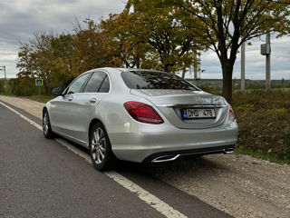 Mercedes C-Class foto 3