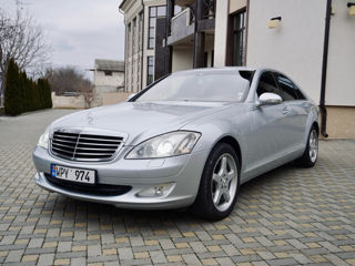 Mercedes S-Class