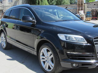 Audi Q7 foto 3