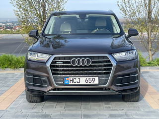 Audi Q7 foto 2