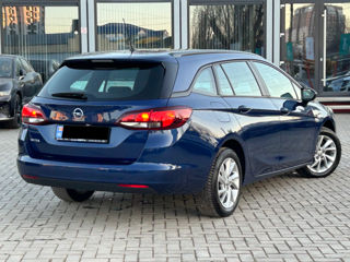 Opel Astra foto 4