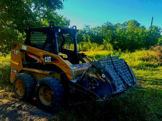 Vind bobcat,CAT 216B фото 0