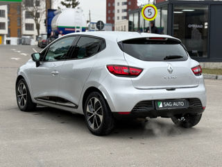 Renault Clio foto 3