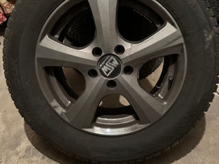 Hankook Winter I cept iZ2 215/60R16 foto 3