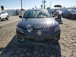 Volkswagen Passat foto 2