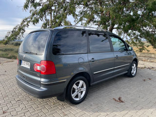 Volkswagen Sharan foto 4