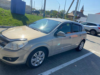 Opel Astra foto 4