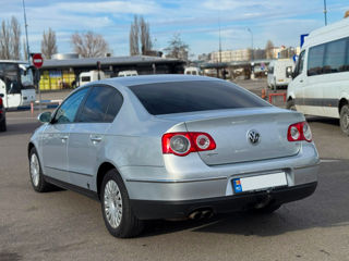 Volkswagen Passat foto 7