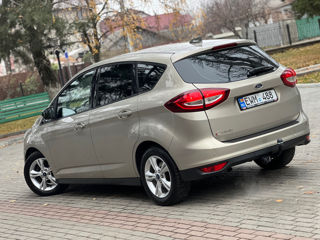 Ford C-Max foto 6