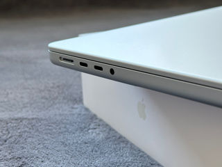 MacBook Pro M3 8/512GB ( 5 Циклов заряда ) foto 4