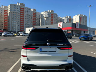 BMW X7 foto 4