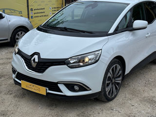 Renault Scenic foto 12