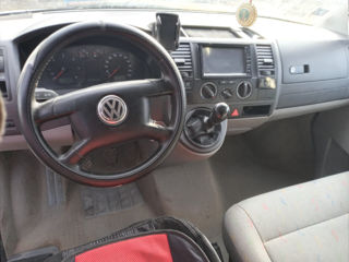 Volkswagen T5 foto 5