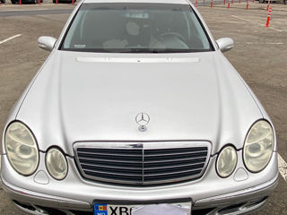 Mercedes E-Class foto 6