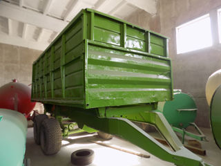 Remorca pentru transportarea cerealelor (зерновоз), 16m3
