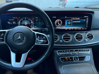 Mercedes E-Class foto 4